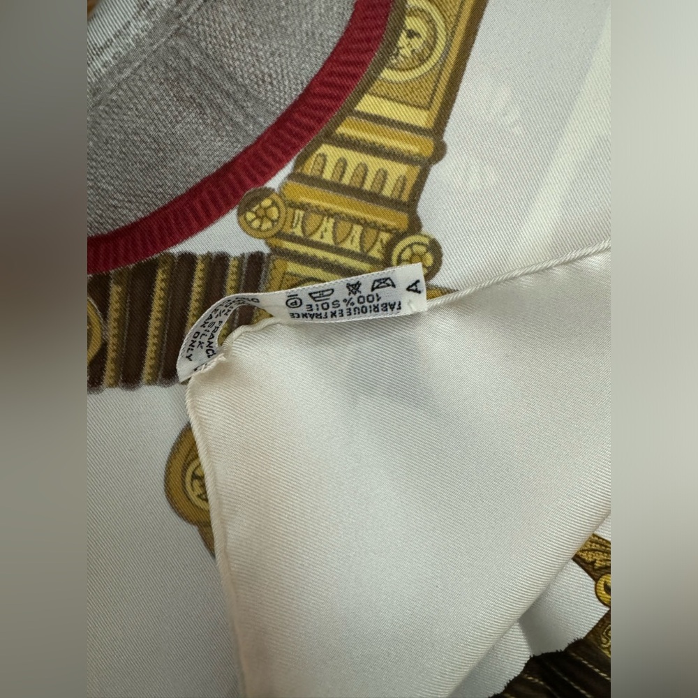 HERMES Scarf Carre90 Silk Square GRAND UNIFORME with box like new - Picture 7 of 8